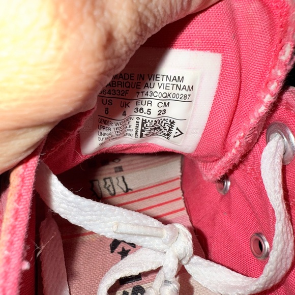 Converse Women's Vibrant Pink Sneakers - Picture 2 of 4